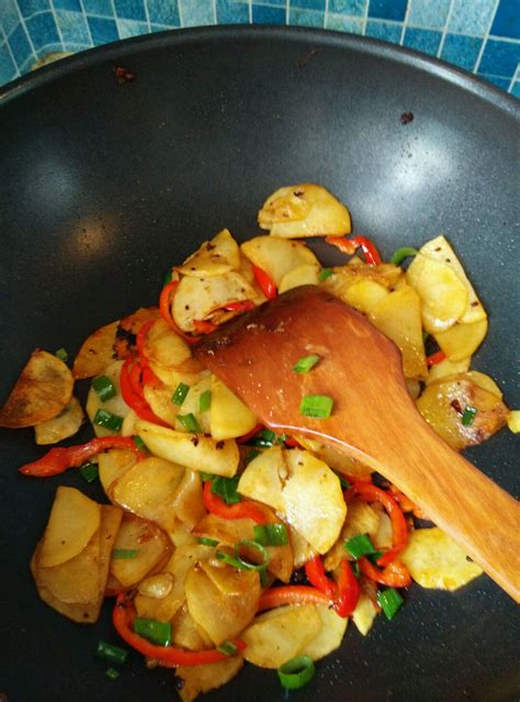 干锅土豆片怎么做干锅土豆片的做法视频豆果美食