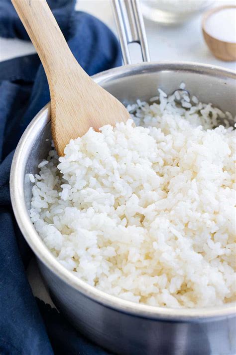 How To Cook Sushi Rice In A Rice Cooker Master The Art