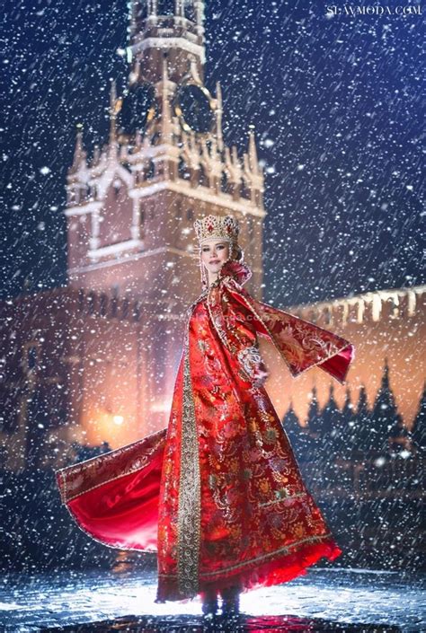 Москва, Красная площадь. Костюм Красная Москва | Russian fashion ...