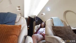 YouLoveCece Is Dildoing Her Pussy In The Jet Porn Movies Movs