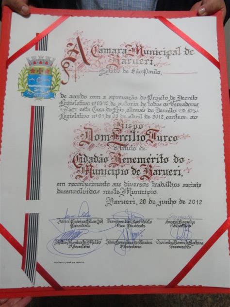 Dom Ercílio recebe o diploma de Cidadão Benemérito de Baru Flickr