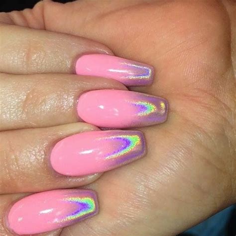 𝓬𝔂𝓫𝓮𝓻𝓰𝓱𝓮𝓽𝓽𝓽𝓸💕 Pink Chrome Nails Holographic Nails Nails