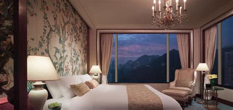 Island Shangri La, Hong Kong Review | The Hotel Guru