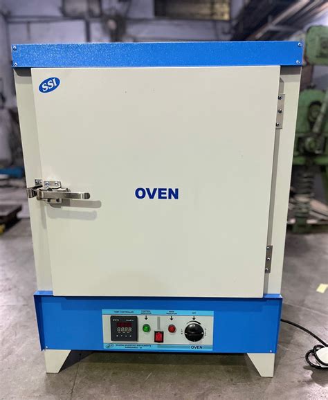 250 C Maximum 50 250 Degree Celsius Hot Air Oven Memmert Type Model Name Number Ssi 027 Size