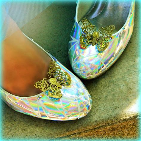 Cinderellas Glass Slippers Diy Diy Slippers Glass Slipper