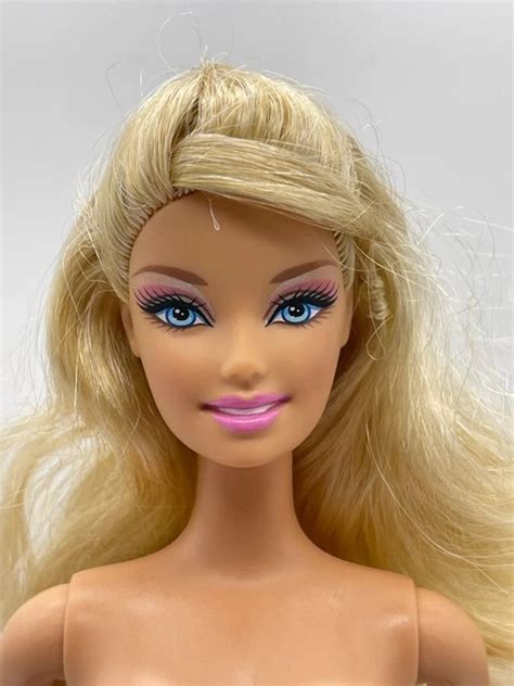 BARBIE GENERATION GIRL CEO Doll Nude Blonde Articulated Knees S