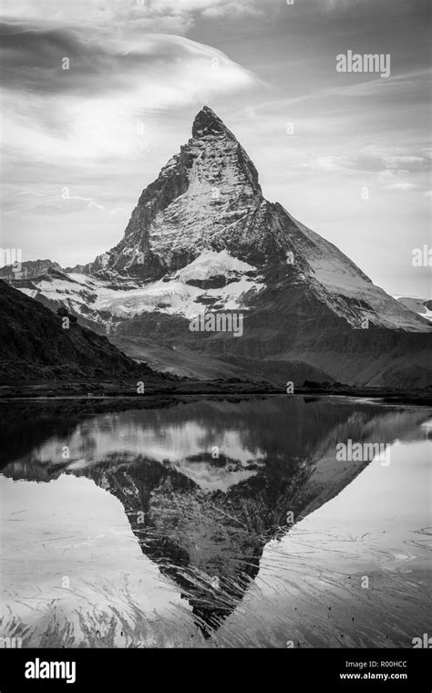 The Matterhorn Switzerland Black And White Stock Photos Images Alamy