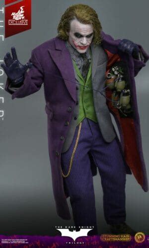 HK Batch Seamail Hot Toys EX DISPLAY The Dark Knight The Joker Scale Action Figure