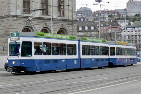 Vbz Tram Be Mit Einem Pony Am Beim Hauptbahnhof