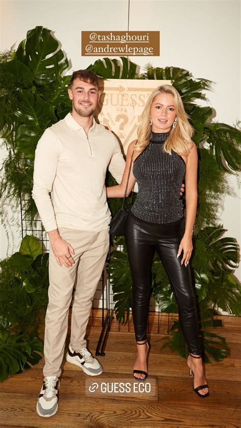 tasha and andrew at a guess eco event 💚 : r/tandrew