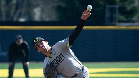 Oregon baseball's Grayson Grinsell hopes to lead Ducks to Omaha