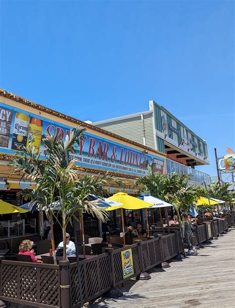 Angry owl southwest grill & cantina offers a spicy new menu 1