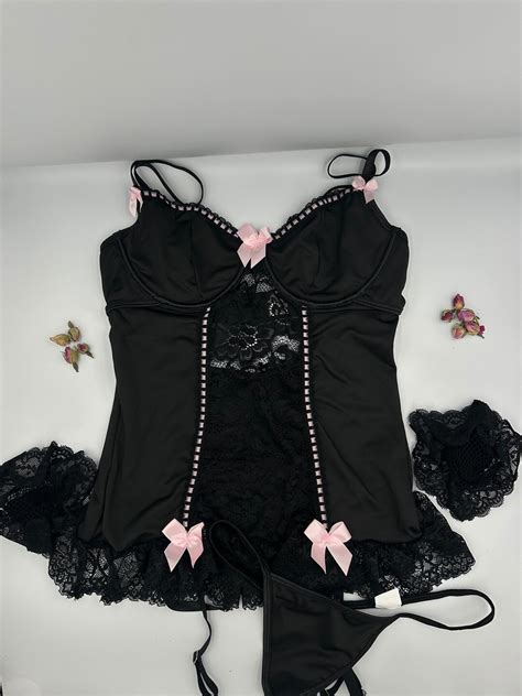 Embroidered Lingerie Set Floral Lingerie Set Sheer Bra Garter Belt Embroidery Lingerie Boudoir