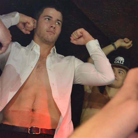 Nick Jonas At A Gay Club In Nyc Ps Celebrity