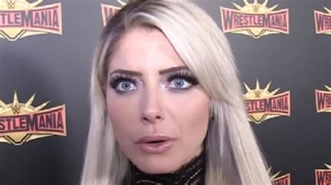 Alexa Bliss Reveals Wrestlemania 35 Main Event Prediction Talks Outfit