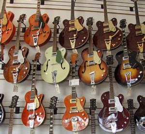 List of Vintage Gretsch Electric Guitars and Basses >> Vintage Guitar ...