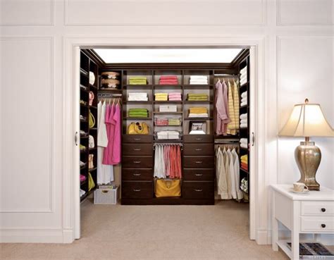 Walk In Closet Classique Armoire Et Dressing Miami Par Custom