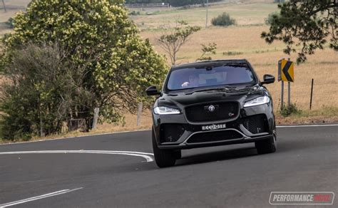 2020 Jaguar F PACE SVR Front PerformanceDrive