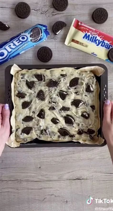 Foodie Shares Recipe For Creamy Oreo Fudge And You Only Need Three Ingredients Daily Star