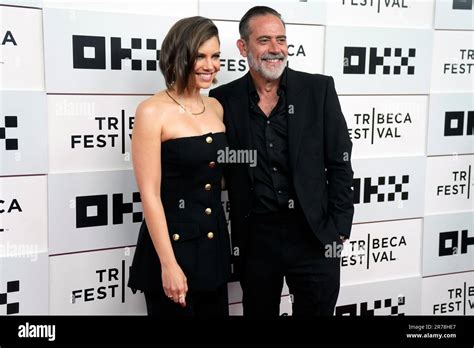 Lauren Cohan And Jeffrey Dean Morgan Attend The Premiere Of The