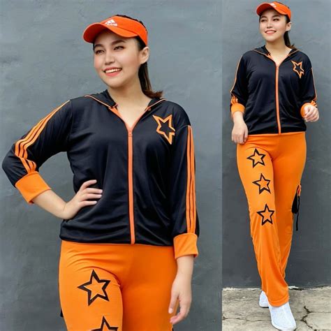 Jual Setelan Baju Senam Lapangan Bintang Double Hitam Orange Zumba