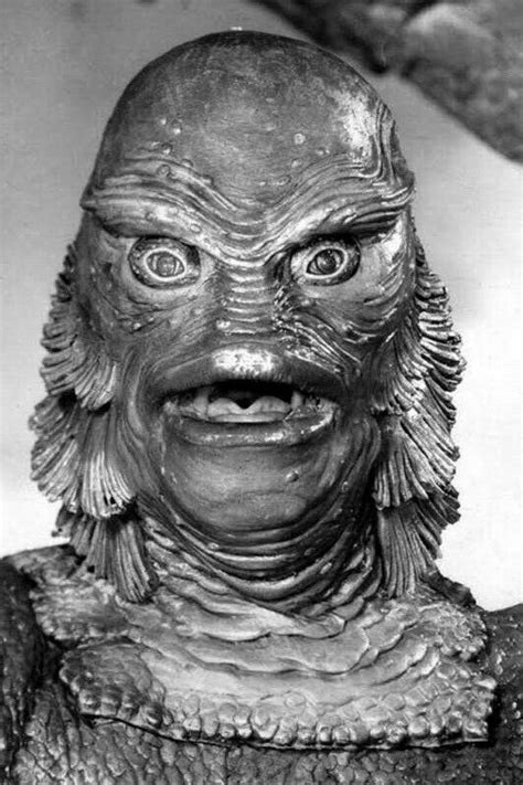 CREATURE FROM THE BLACK LAGOON 2X3 FRIDGE MAGNET HORROR FILM RICOU