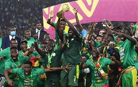 Deportes Senegal Premia Con Dinero Y Terrenos A Los Futbolistas Por