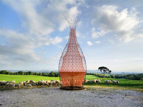 Warka Tower Les Tours Qui Transforment L Air En Eau Potable