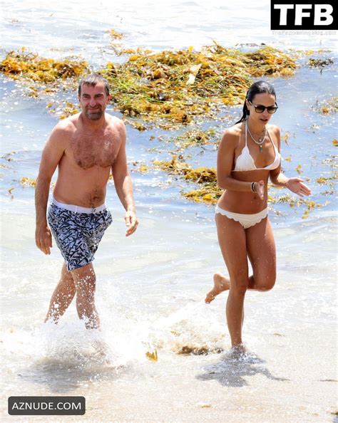 Jordana Brewster Sexy Seen Flaunting Her Hot Figure At The Beach In Santa Monica Aznude