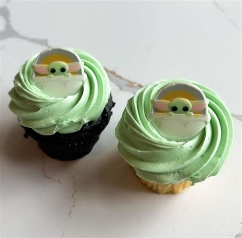 Star WarsBaby Yoda1 Dozen Cupcakes Oakmont Bakery