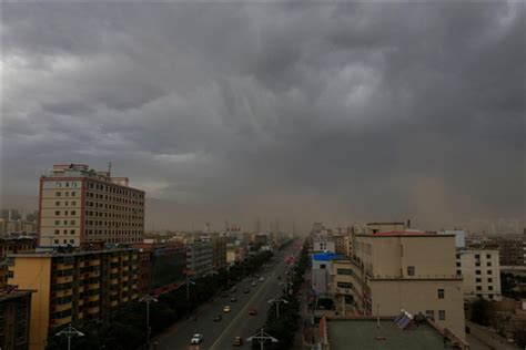 Floods Earthquake Now Sandstorms Strike Gansu Chinadaily Cn