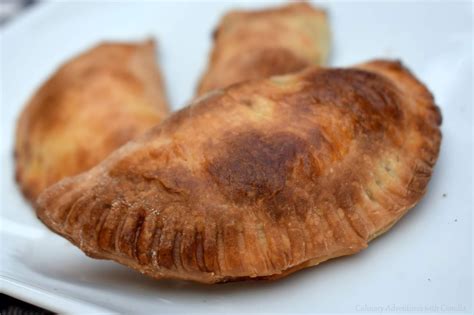 Empanadillas De Carne Puerto Rican Empanadas Eattheworld