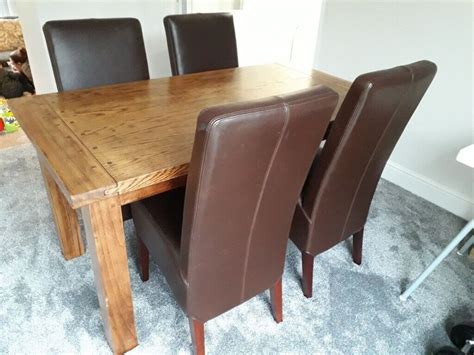 Arighi Bianchi Dining Table and 4 chairs REDUCED FOR QUICK SALE - £150 ...