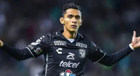 Se despide Chivas León le pone precio a Fidel Ambriz