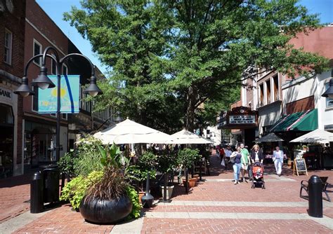 15 Fun-Filled Stops in Charlottesville, VA - A Weekend In