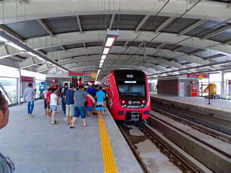 Linha Coral Metr Cptm