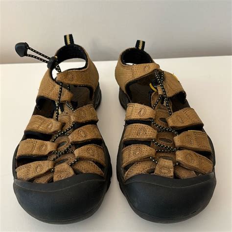 Keen Shoes Keen Newport Women Hiking Sandal Weatherproof Size 8