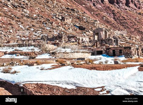 Puente del inca hi-res stock photography and images - Alamy