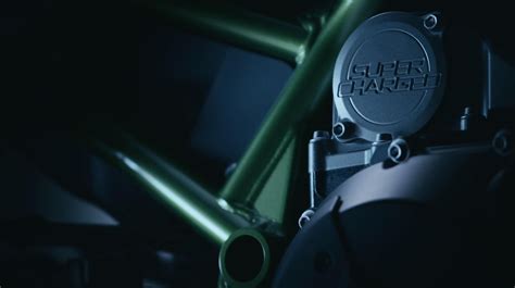 Kawasaki Z H galería de fotos de la nueva súper naked sobrealimentada