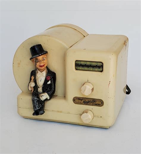 Sold At Auction 1938 Charlie Mccarthy Radio