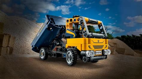 Dump Truck - Videos - LEGO.com for kids