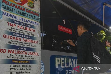 Selasa Layanan Samsat Keliling Hadir Di Wilayah Jadetabek Antara News