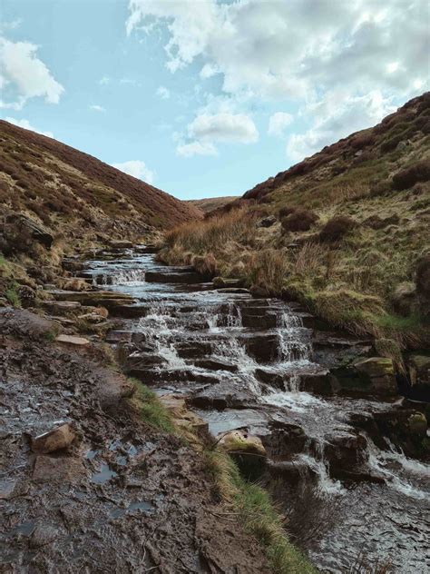 17 Amazing Peak District Waterfall Walks | The Wandering Wildflower