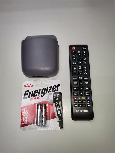 [QUALITY] Samsung TV remote FREE battery & Remote Holder freebies ...