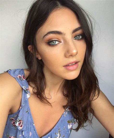 Pin By L I V N I C O L E On A M E L I A Z A D R O Amelia Zadro Amelia Hair Motivation