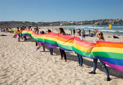 Bondi Beach Goers Show Their Support For Marriage Equality With Rainbow