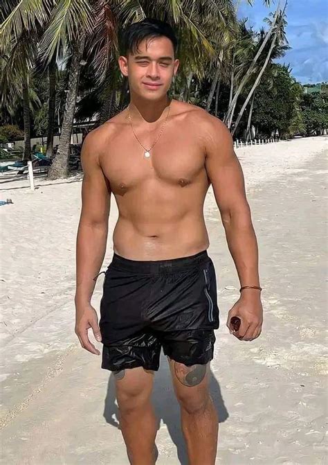 PINOY HUNK COLLECTION on Twitter 𝙎𝙥𝙤𝙩𝙩𝙚𝙙 https t co vw0lMMOZP4 For more Hot
