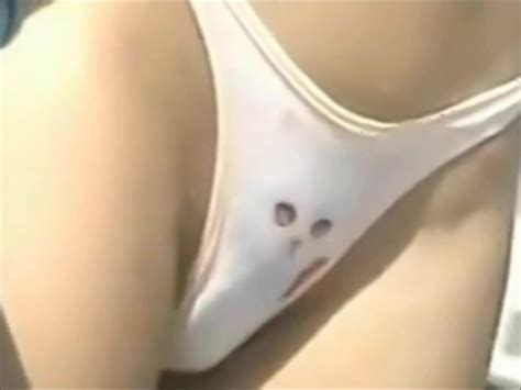 Deliciosa Haciendo Topless Con Tanga De Gatito Beach Porn XHamster