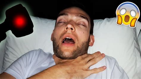 УМНЫЙ ГАДЖЕТ НАПАЛ НА ЧЕЛОВЕКА НОЧЬЮ... - YouTube