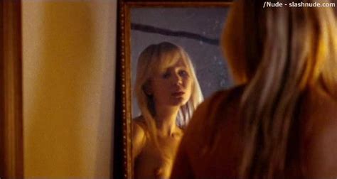 Adelaide Clemens Topless In Generation Um Photo Nude